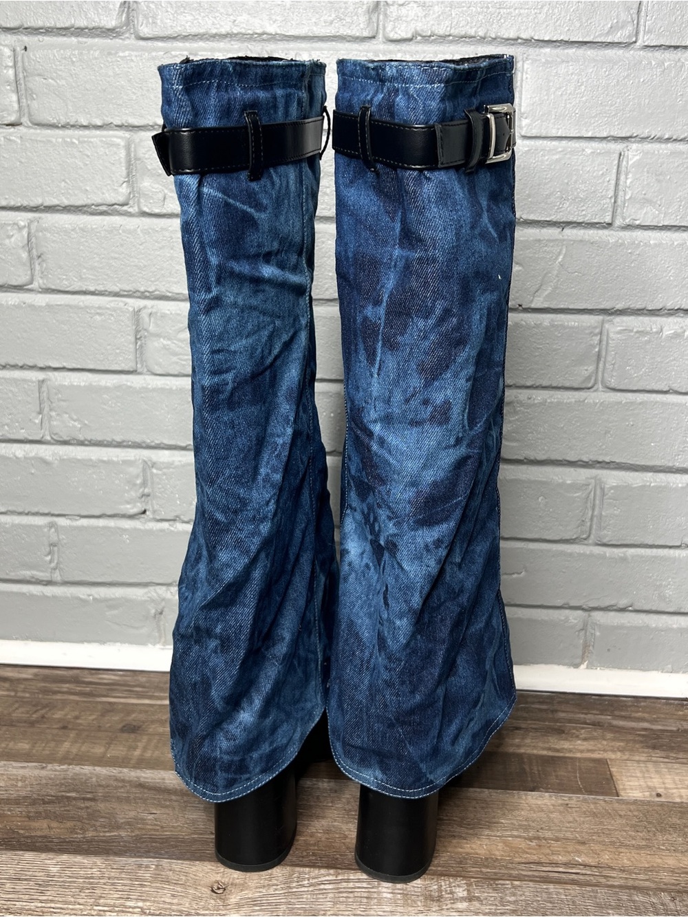 Women's Knee-High Fold-Over Denim Gaiter sleeve Black Platform Boots Size 10 - Picture 9 of 16